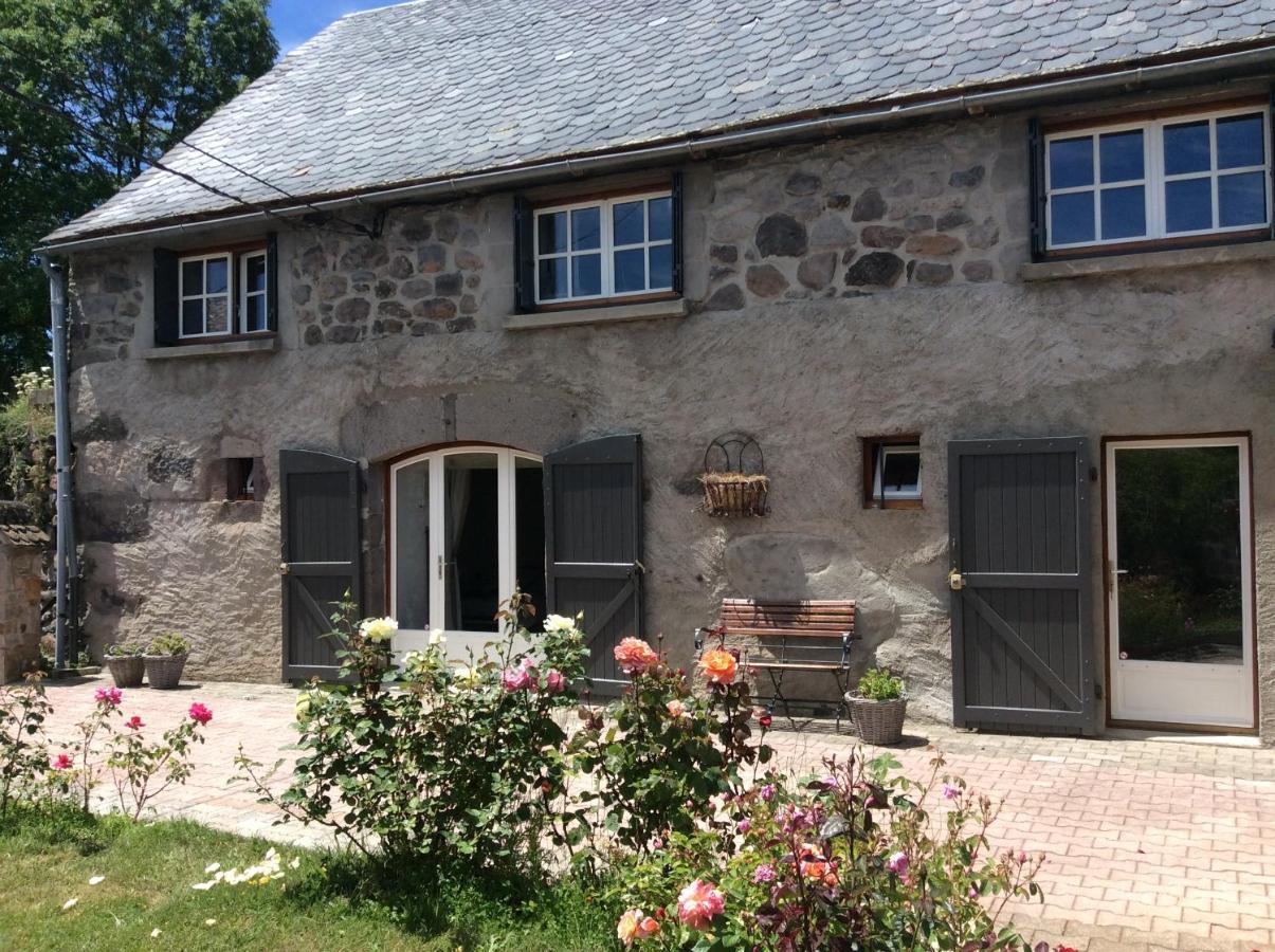 Chambre D'Hotes Grange De La Bastide Laveissière Esterno foto