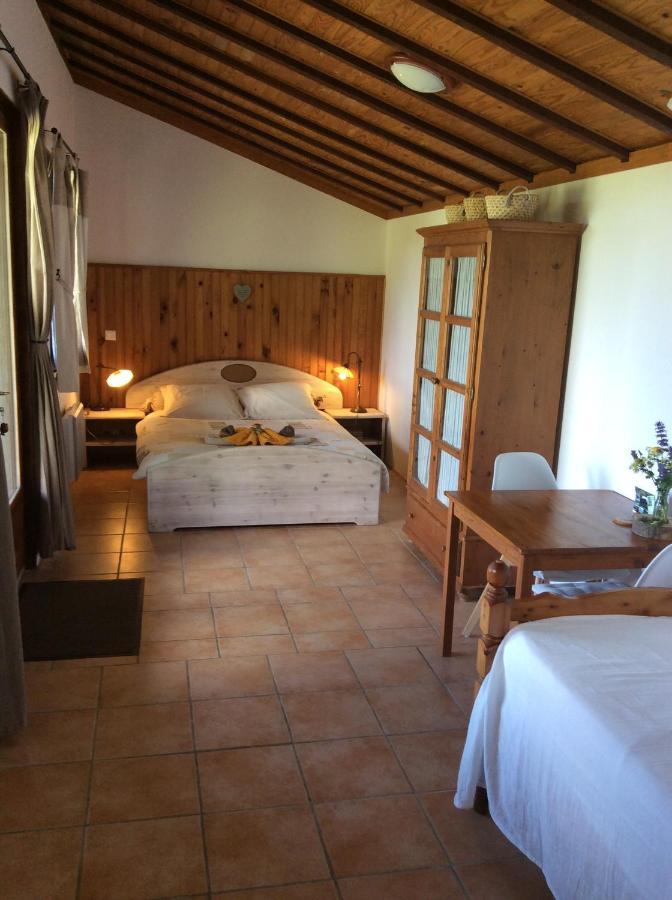 Chambre D'Hotes Grange De La Bastide Laveissière Esterno foto